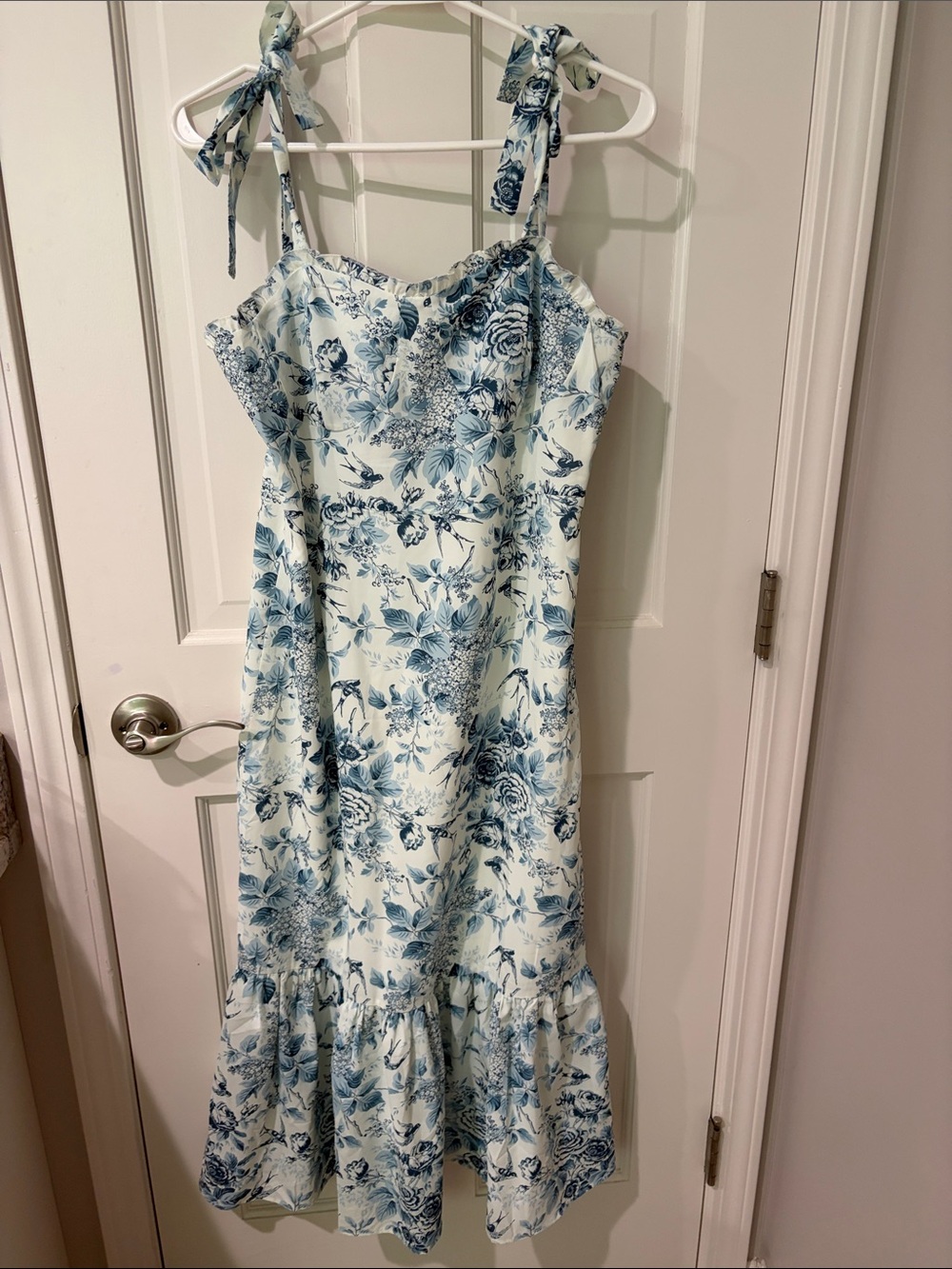 Floral Tie-Shoulder Midi Dress in Blue and White